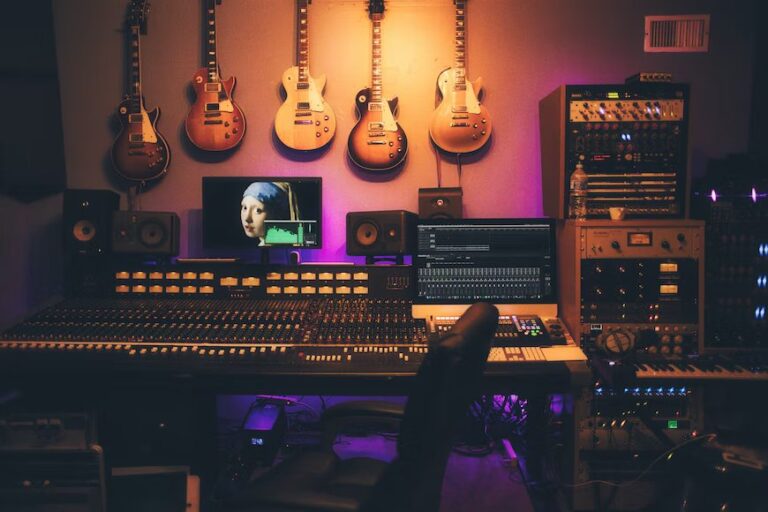 Growing in the Music Industry as a Producer – Tips and Tricks 2023